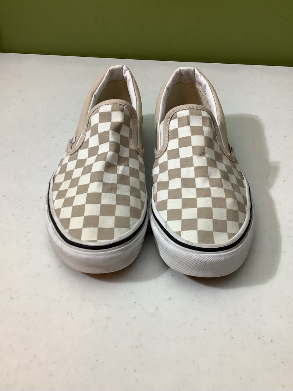 Vans beige canvas checkerboard slip ons, men’s 7.5/women’s 9 - Picture 2 of 9